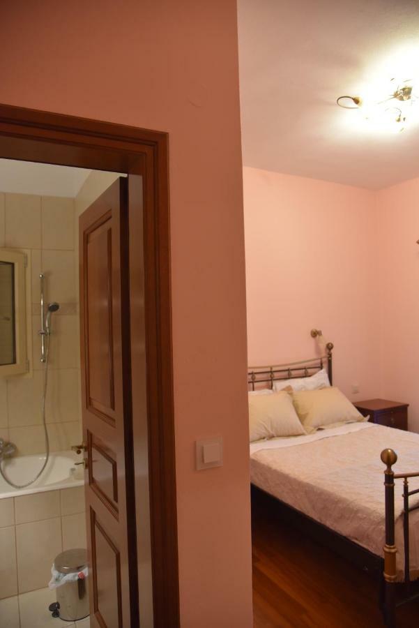 Epavlis Nadine Corfu Villa Gouvia