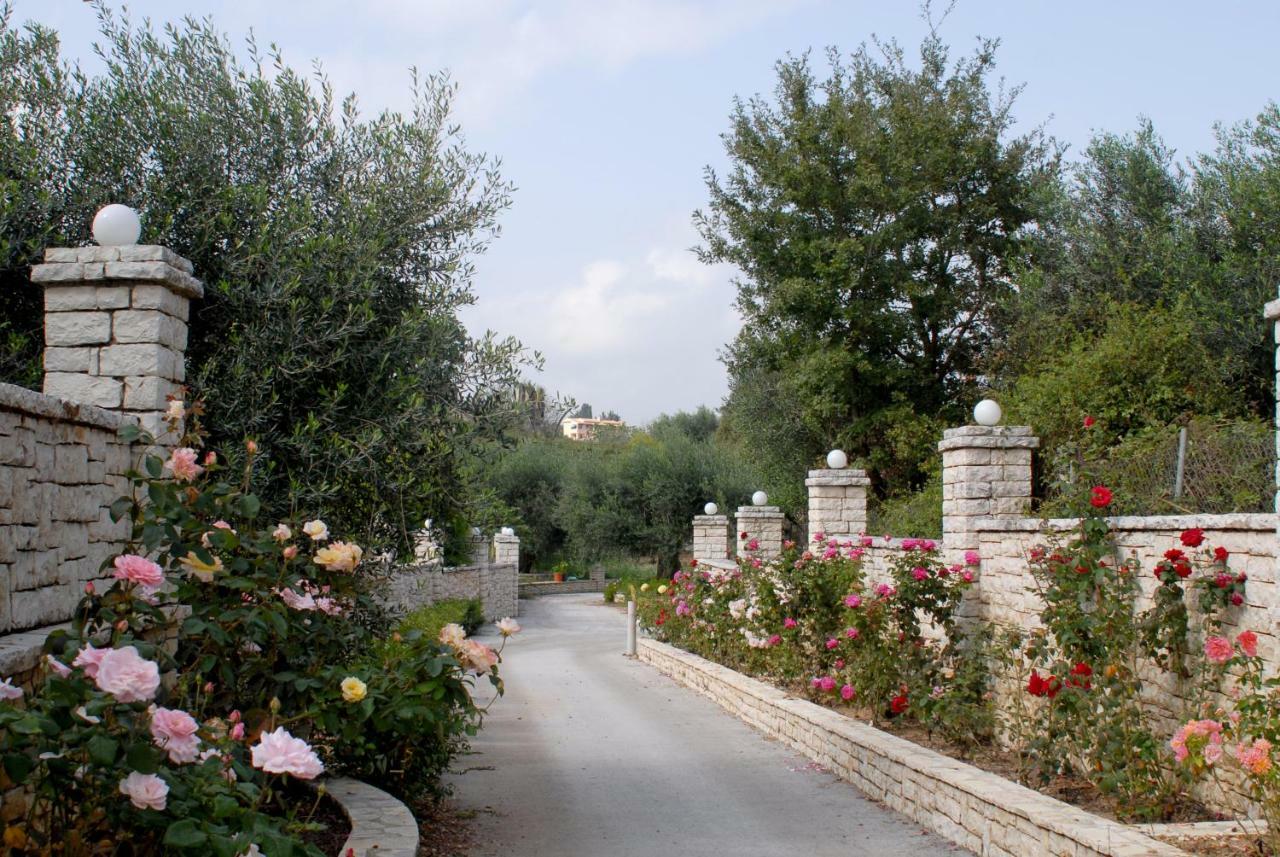 Villa Epavlis Nadine Corfu *