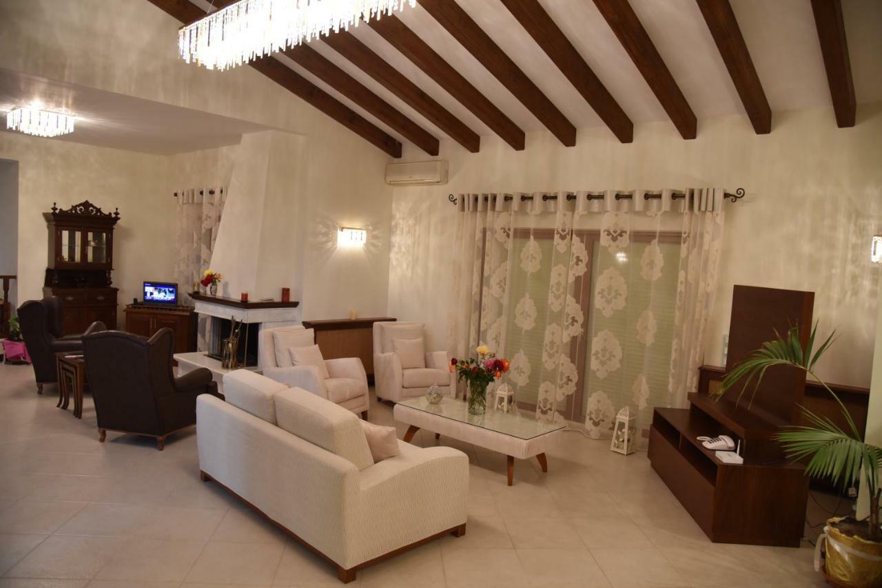 Villa Epavlis Nadine Corfu Gouvia